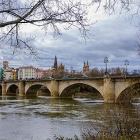 Апартаменты Agradable, Luminoso, Wifi, Junto Al Ayuntamiento Логроньо Экстерьер фото